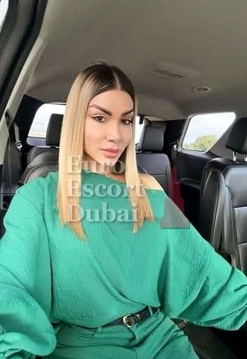 Itzel, 31, escort in Dubai — Brazilian, 178 cm (photo 11 of 12)