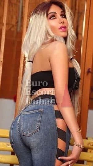 Susana, 27, escort in Dubai — Brazilian, 167 cm (photo 2 of 13)