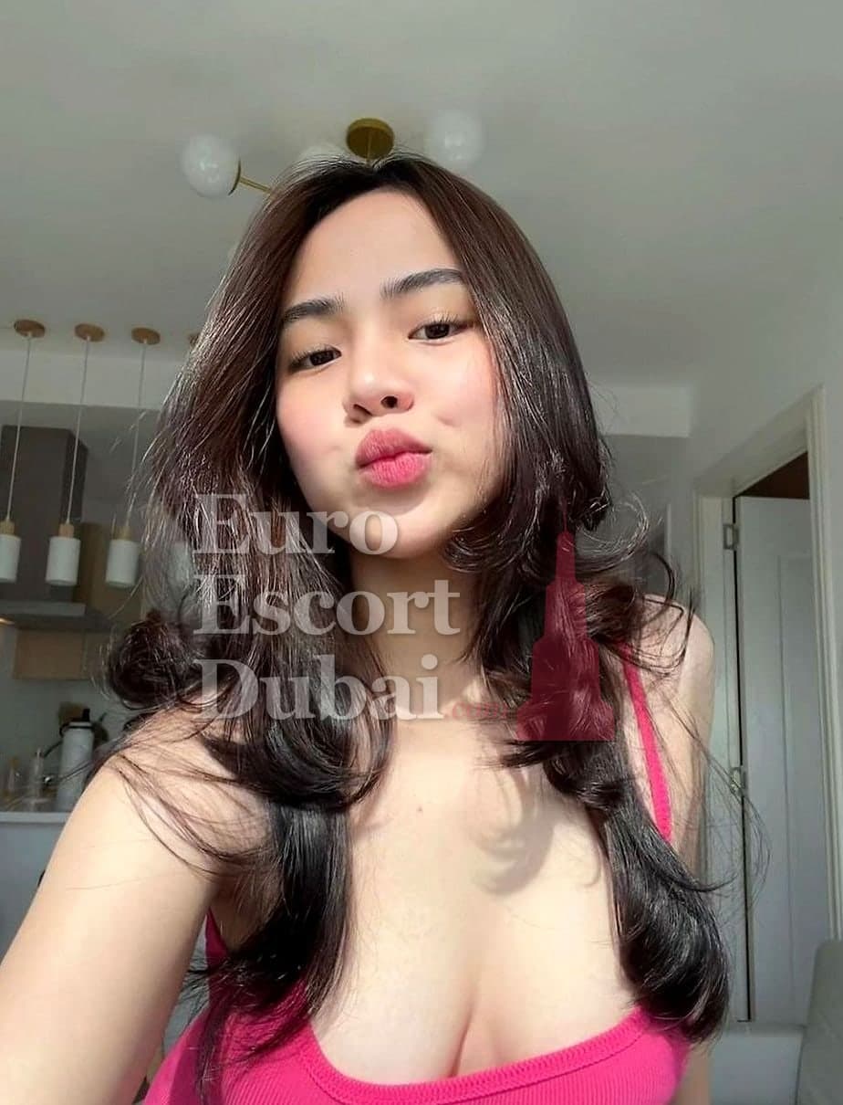 Thu, 24, escort in Dubai — 164 cm, black hair (photo 6 of 6)