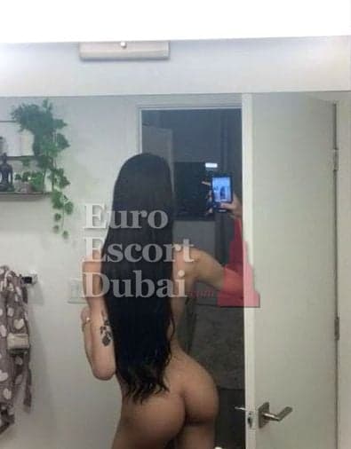 Antonella, 21, escort in Ajman — Colombian, 180 cm (photo 8 of 13)
