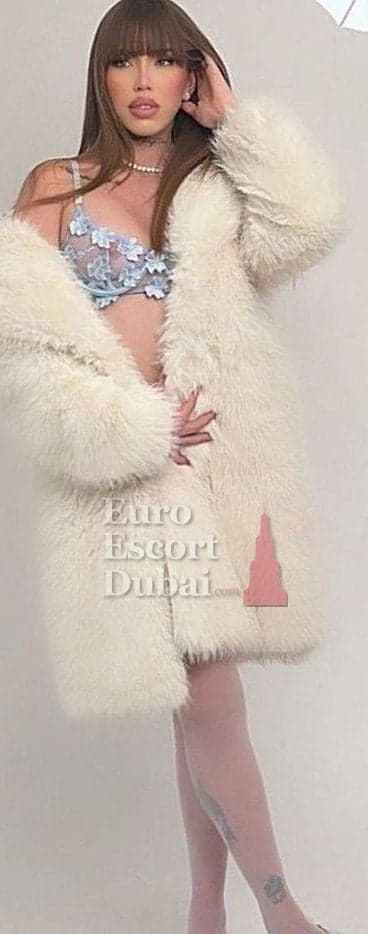Josefina, 25, escort in Abu Dhabi — Colombian, 172 cm (photo 11 of 13)