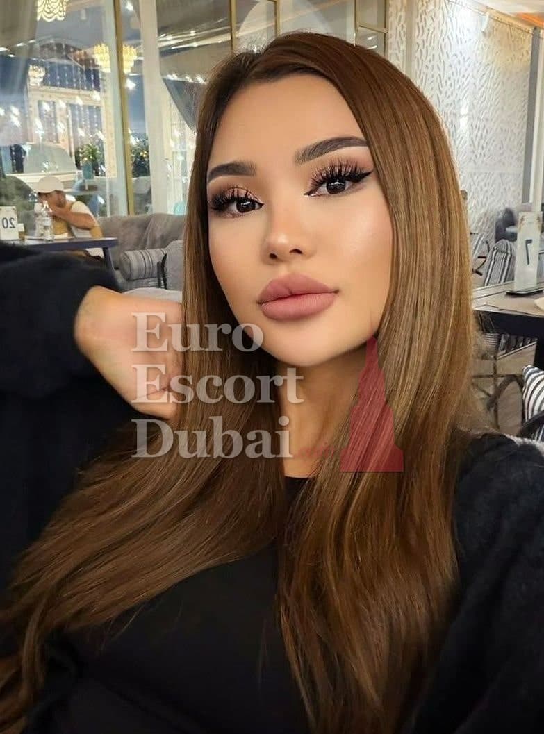 Akmaral, 25, escort in Dubai — brown hair, Kazakh (photo 1 of 13)