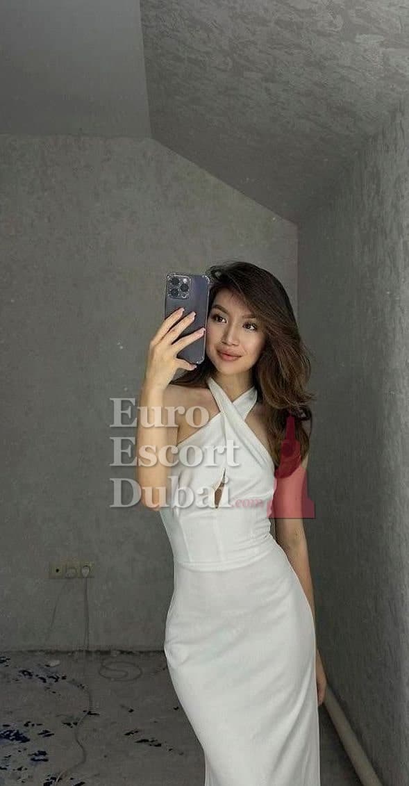Anel, 19, escort in Dubai — Kazakh, 160 cm (photo 5 of 13)