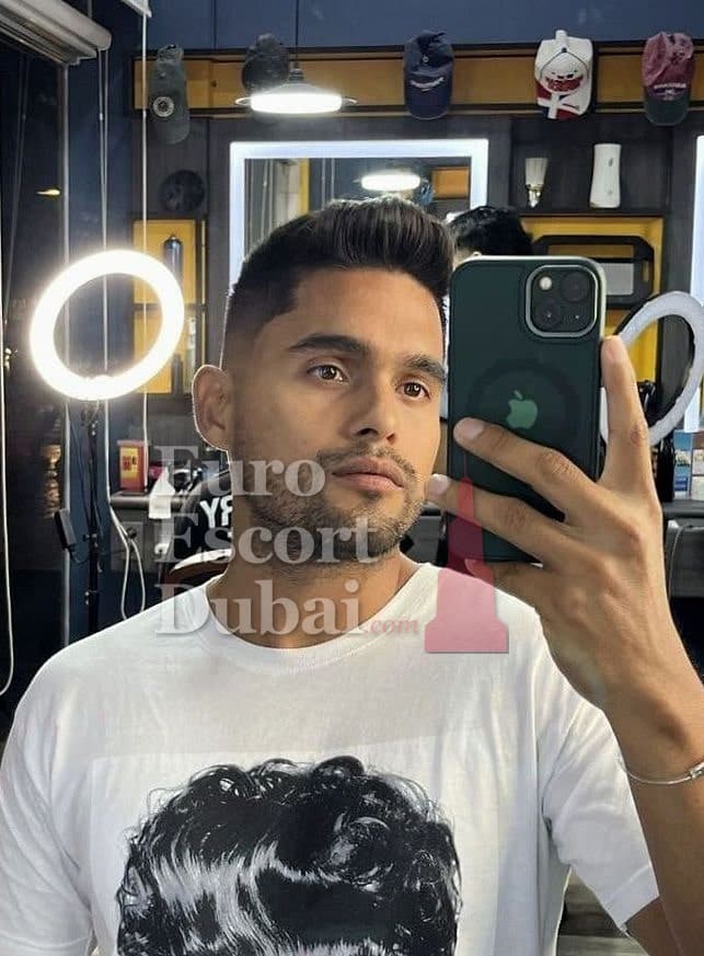 Rodrigo, 27, escort in Dubai — 168 cm, black hair (photo 4 of 4)
