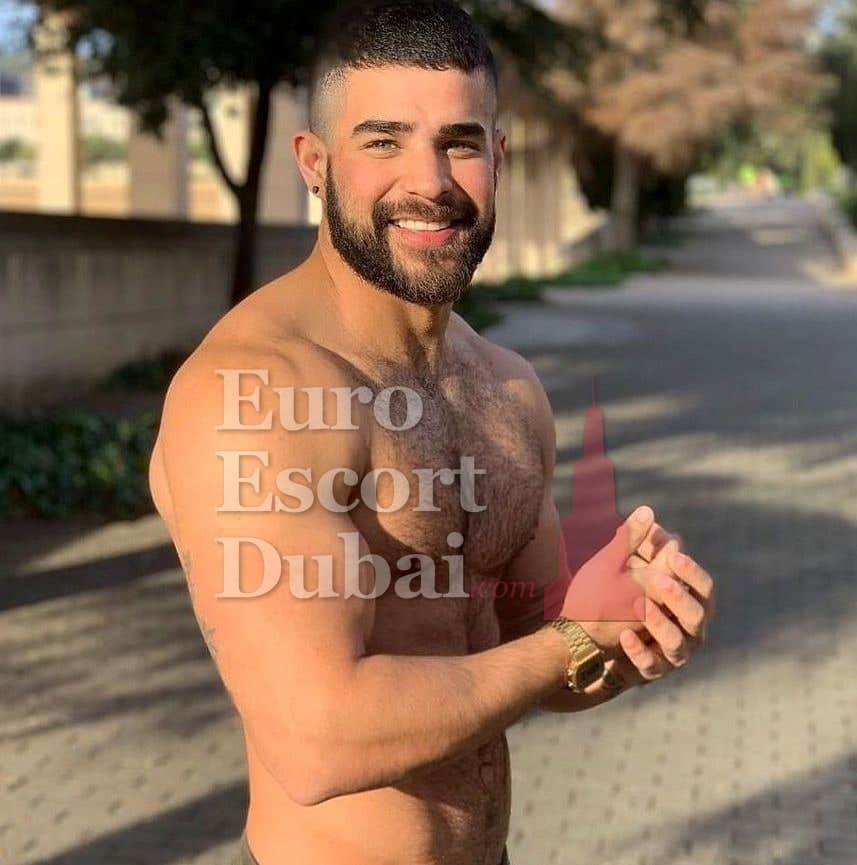 Marwan, 27, escort in Dubai — 173 cm, black hair (photo 6 of 13)