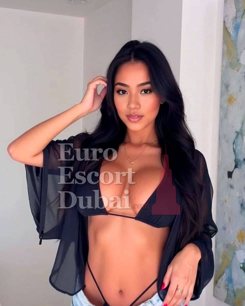 Haruka, 24, escort in Dubai — 165 cm, brown hair (photo 4 of 5)