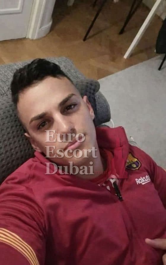 Rayan, 27, escort in Dubai — black hair, 183 cm (photo 3 of 5)