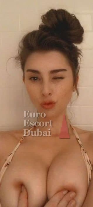 Paula, 29, escort in Umm Al Quwain — Spanish, 170 cm (photo 2 of 7)