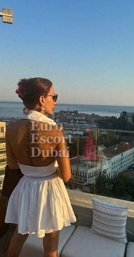 Agustina, 25, escort in Sharjah — black hair, Colombian (photo 10 of 13)