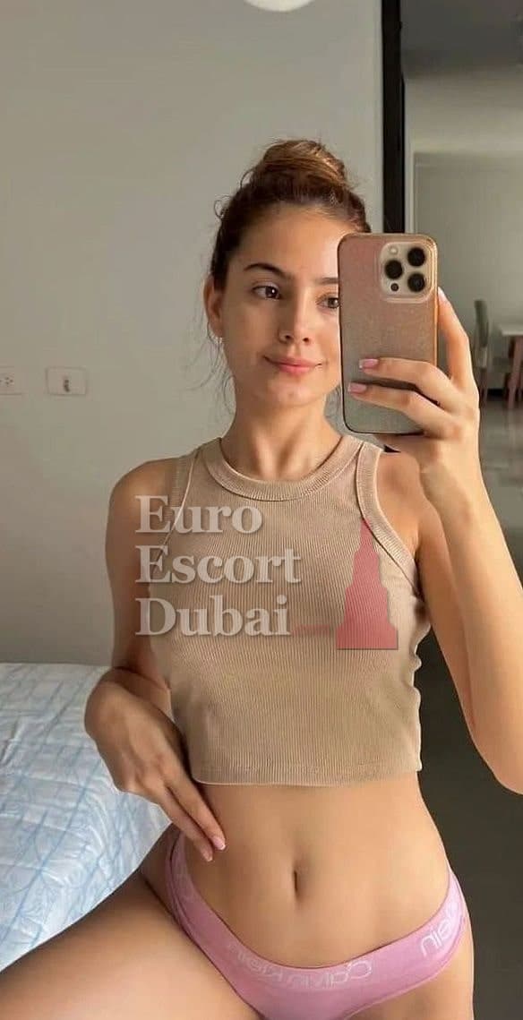 Nada, 25, escort in Dubai — Emirati, 167 cm (photo 5 of 6)