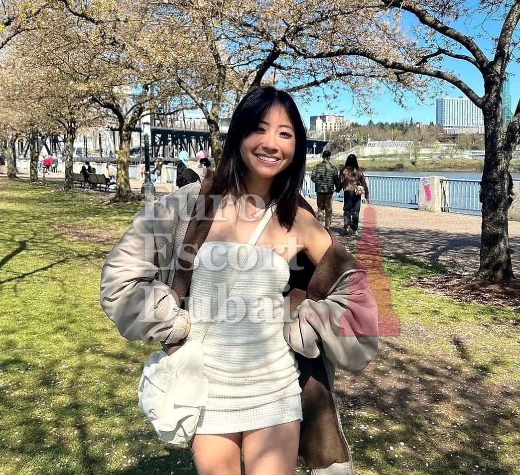 Busaba, 25, escort in Dubai — black hair, 168 cm (photo 7 of 8)