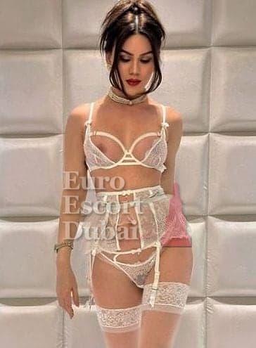 Seulgi, 25, escort in Dubai — Japanese, 170 cm (photo 5 of 13)