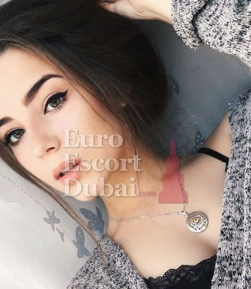 Mireille, 21, escort in Dubai — brown hair, French (photo 1 of 6)