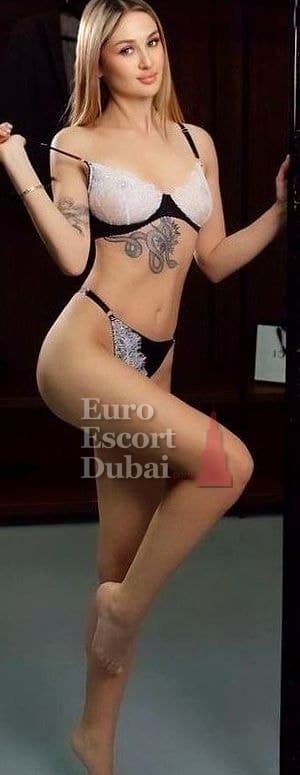 Aigul, 23, escort in Dubai — Azerbaijani, 168 cm (photo 5 of 13)