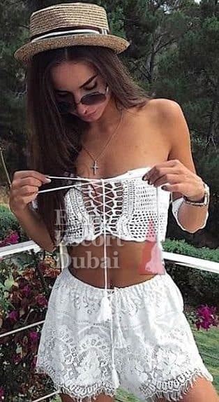 Mireille, 21, escort in Dubai — French, 168 cm (photo 2 of 6)