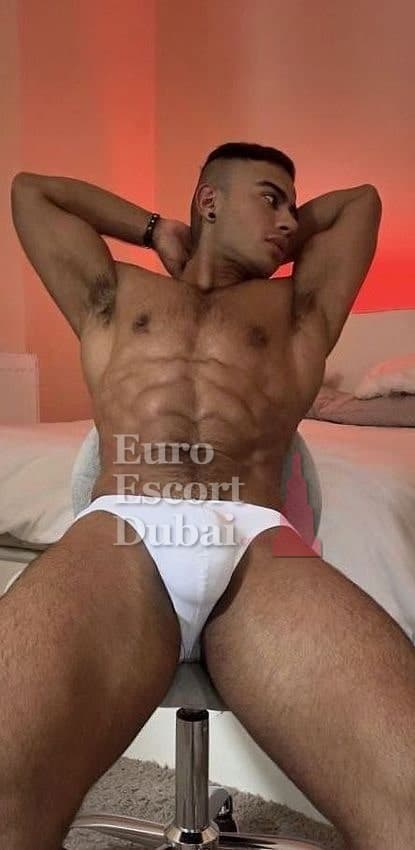 Rustam, 25, escort in Dubai — 173 cm, black hair (photo 6 of 8)