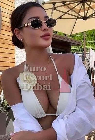 Akmaral, 25, escort in Dubai — brown hair, Kazakh (photo 7 of 13)