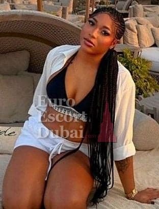 Wanjiru, 25, escort in Dubai — black hair, Tanzanian (photo 7 of 11)