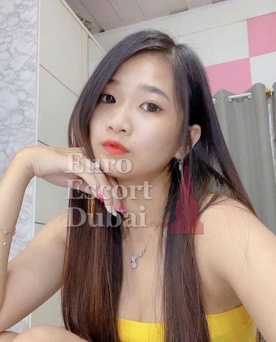 Wanida, 24, escort in Dubai — 160 cm, black hair (photo 6 of 9)