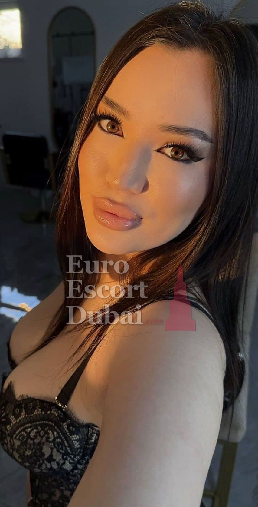 Aizhan, 24, escort in Dubai — Kazakh, 167 cm (photo 8 of 13)