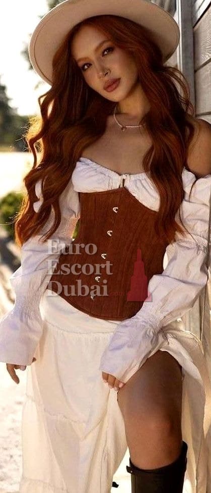 Diyora, 28, escort in Dubai — 170 cm, red hair (photo 6 of 13)