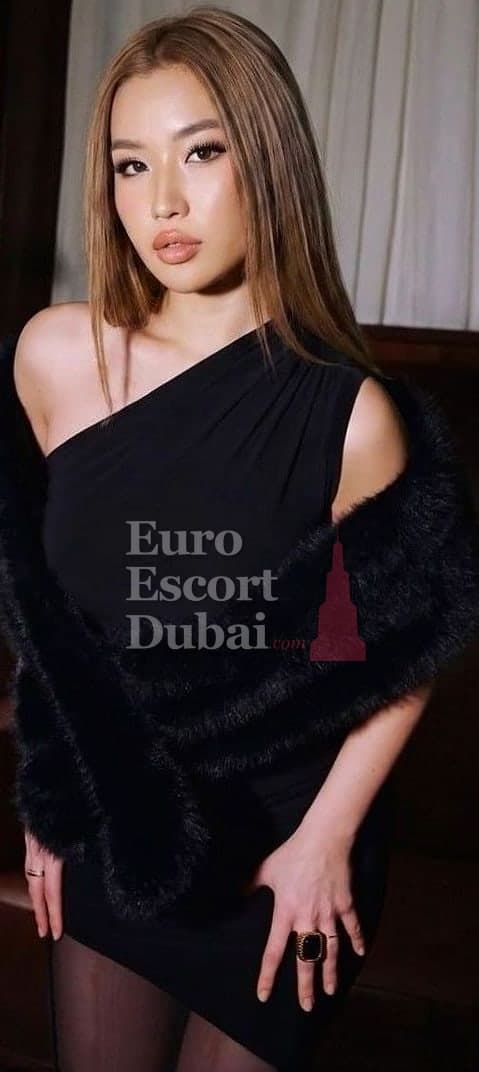 Tomiris, 24, escort in Dubai — brown hair, Kazakh (photo 10 of 13)