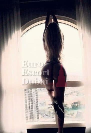 Constanza, 28, escort in Dubai — 178 cm, blonde hair (photo 12 of 13)