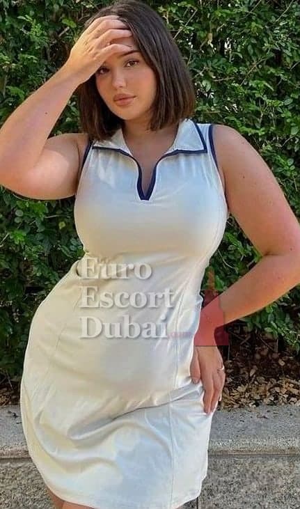 Magda, 23, escort in Dubai — 160 cm, brown hair (photo 10 of 13)