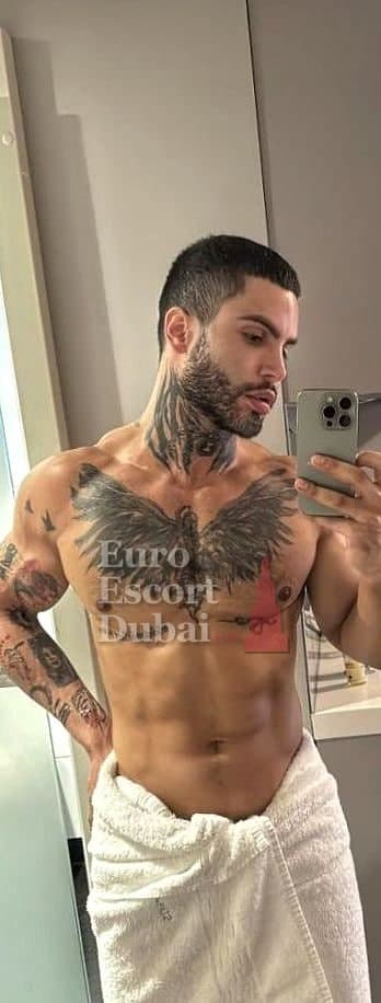 Nasser, 26, escort in Dubai — black hair, 170 cm (photo 3 of 13)