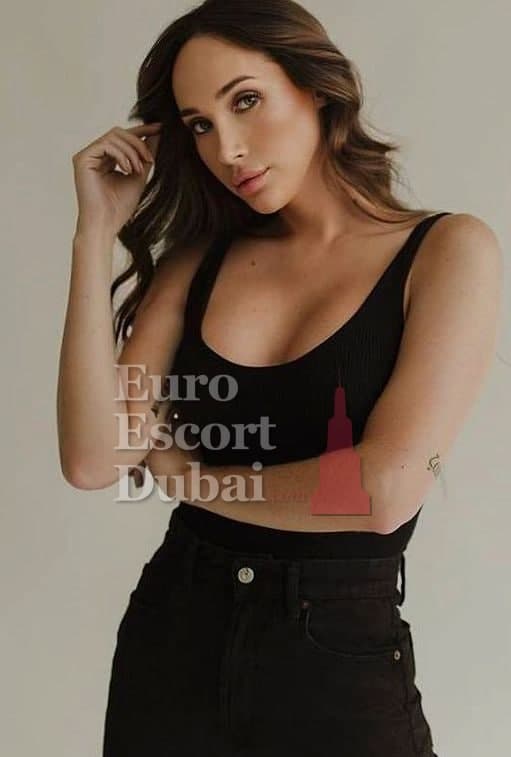 Genevieve Love, 23, escort in Dubai — brown hair, British (photo 4 of 10)