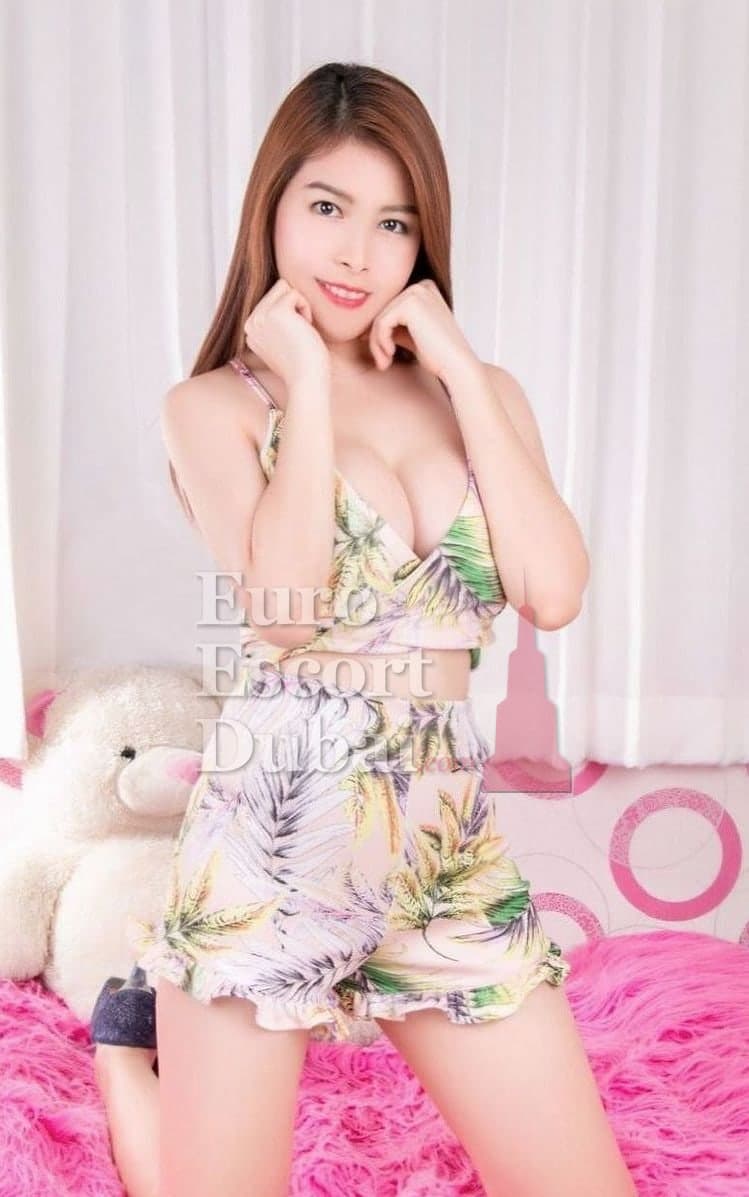 Soyeon, 33, escort in Dubai — Thai, 161 cm (photo 2 of 5)