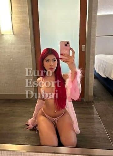 Paulina, 18, escort in Dubai — black hair, Brazilian (photo 7 of 10)
