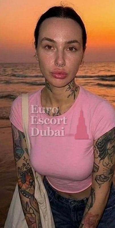 Roxana Skye, 27, escort in Dubai — brown hair, Belarusian (photo 10 of 13)