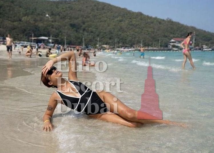 Minji, 28, escort in Dubai — Chinese, 167 cm (photo 2 of 13)