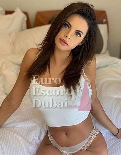 Zelda, 20, escort in Dubai — brown hair, Dutch (photo 4 of 6)