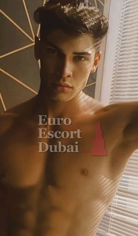 Sultan, 22, escort in Dubai — 185 cm, black hair (photo 8 of 8)