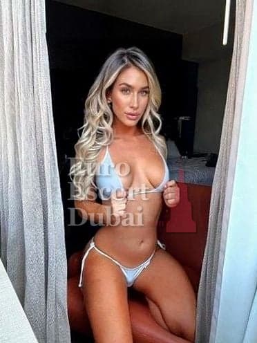 Kate, 31, escort in Abu Dhabi — blonde hair, British (photo 1 of 9)