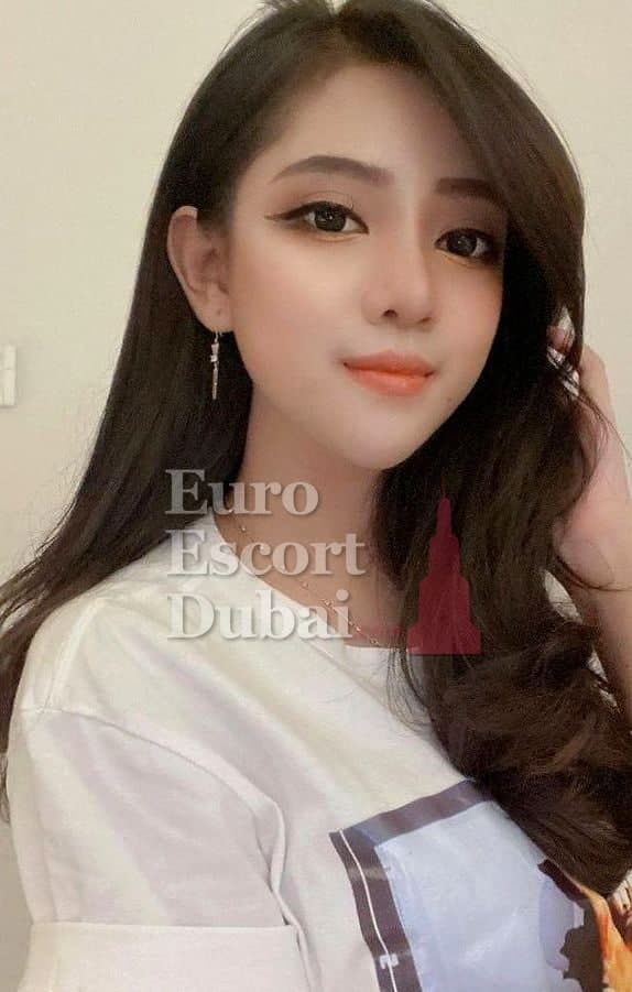 Mae, 21, escort in Dubai — black hair, Malaysian (photo 1 of 4)