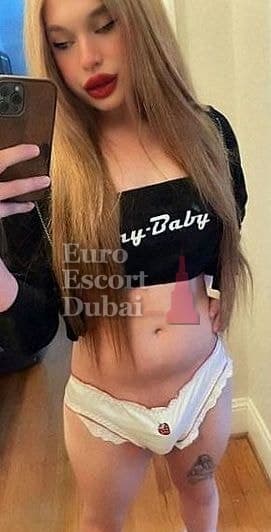 Dorota, 21, escort in Dubai — black hair, Russian (photo 7 of 13)
