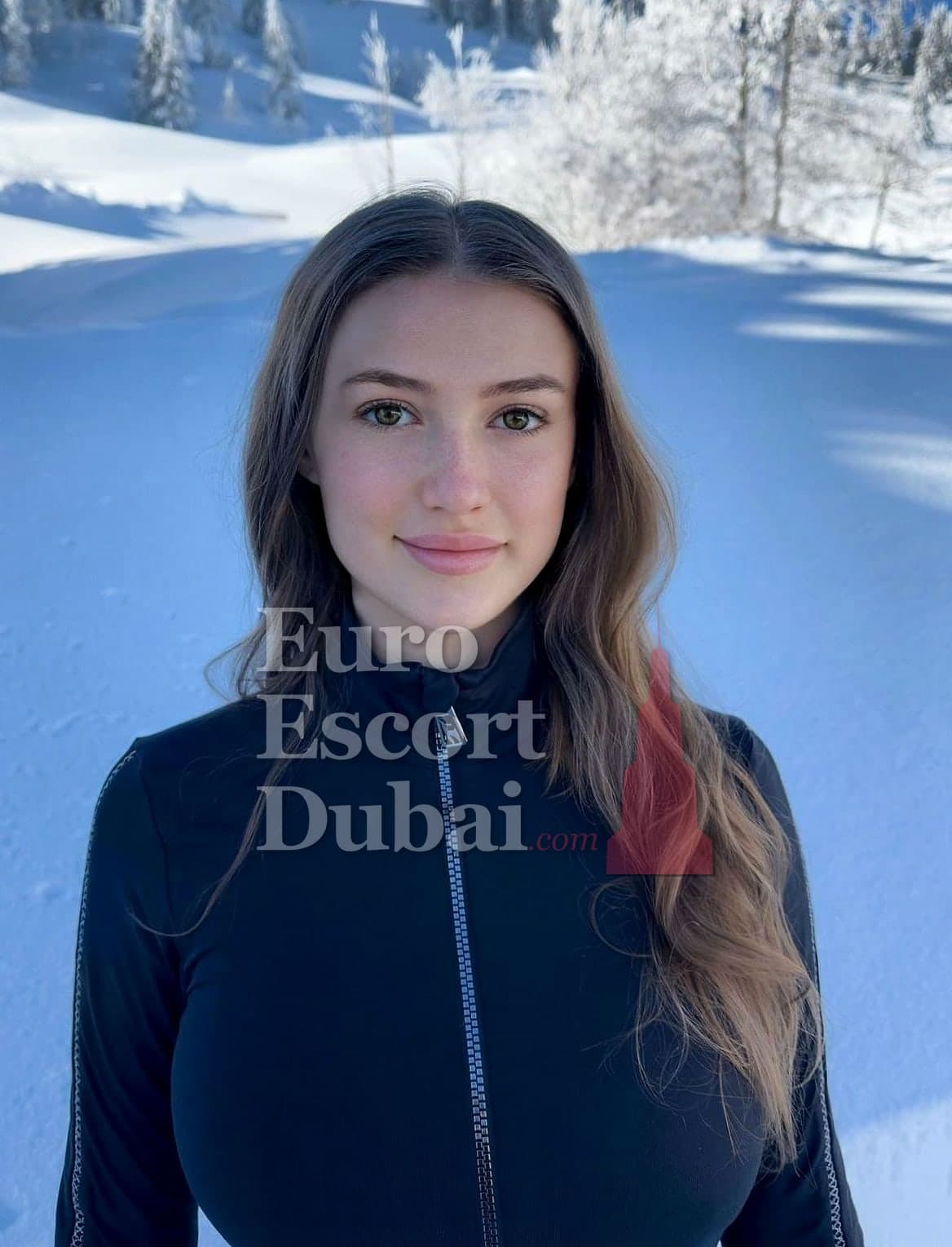 Aurora, 31, escort in Dubai — blonde hair, 171 cm (photo 7 of 9)