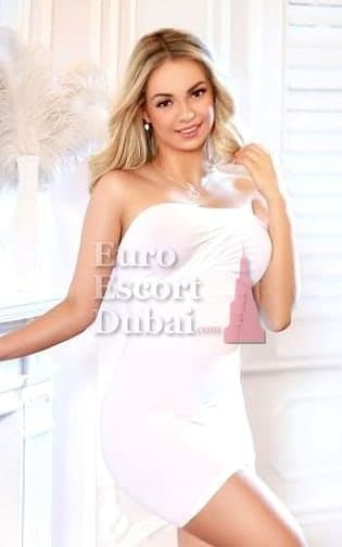 Christina Chanel, 27, escort in Dubai — 168 cm, Swedish (photo 2 of 8)
