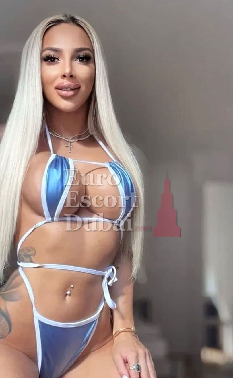 Serenity, 27, escort in Dubai — Greek, 166 cm (photo 1 of 10)