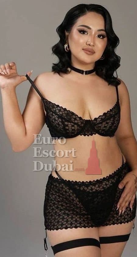 Umida, 26, escort in Dubai — black hair, Kazakh (photo 4 of 13)
