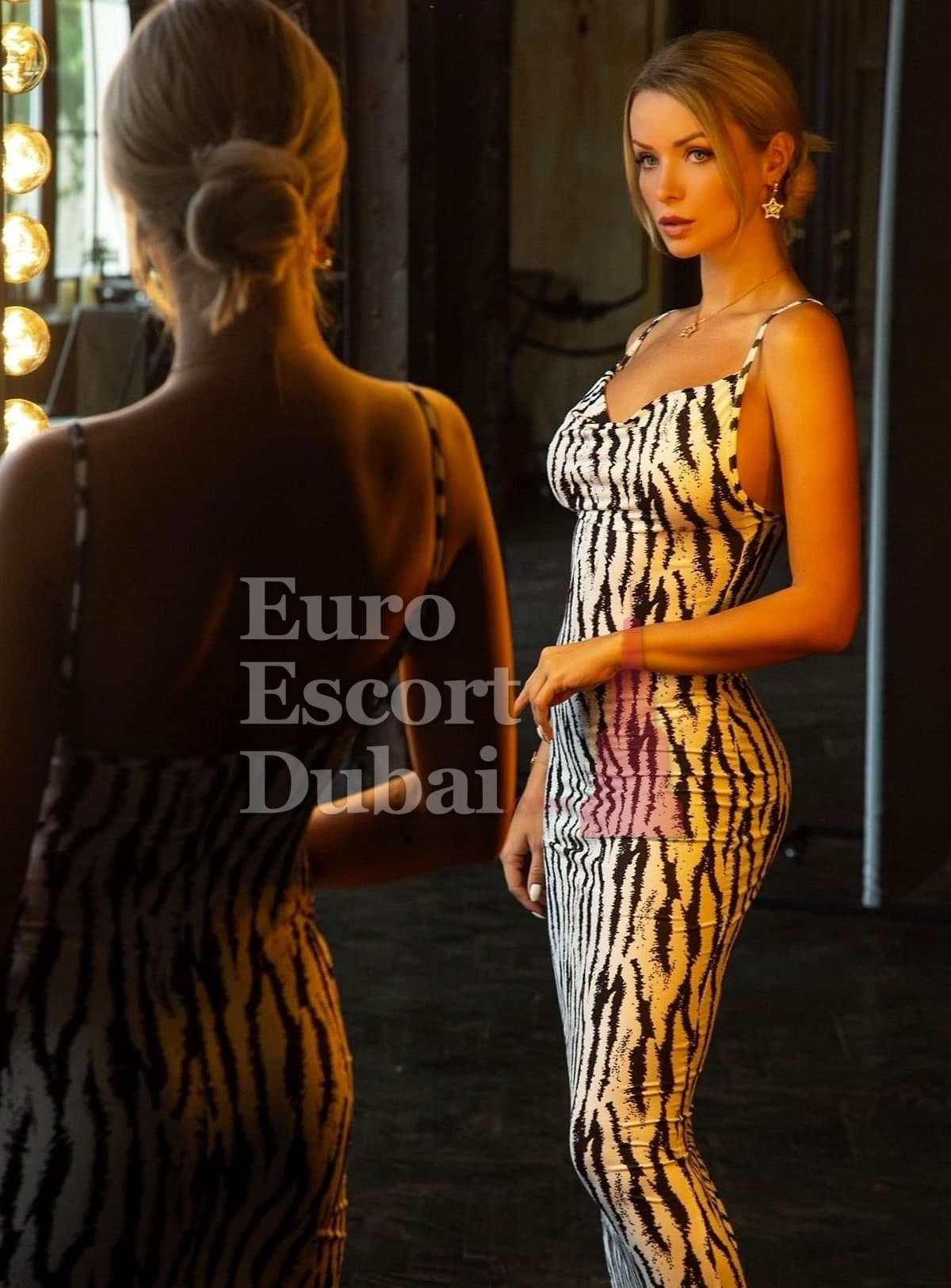 Raisa, 30, escort in Dubai — 168 cm, blonde hair (photo 4 of 10)