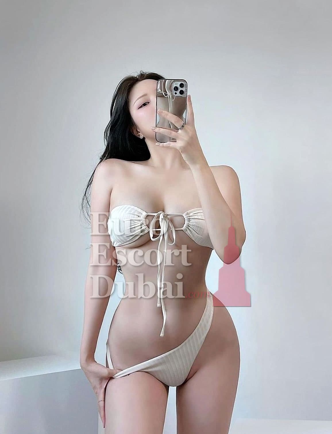Yumi, 25, escort in Dubai — Japanese, 165 cm (photo 5 of 8)