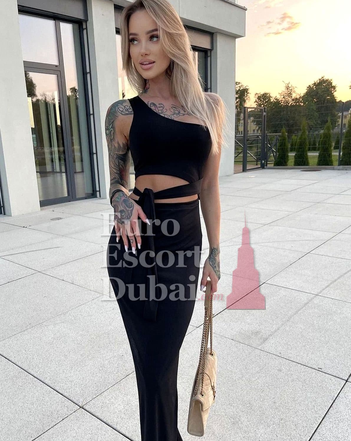 Ewa, 29, escort in Dubai — Czech, 166 cm (photo 2 of 4)