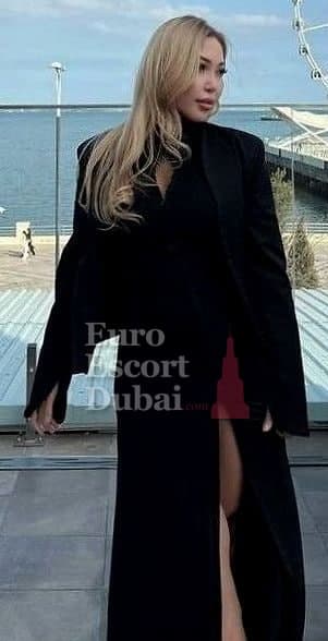 Dana, 25, escort in Dubai — Kazakh, 165 cm (photo 5 of 13)