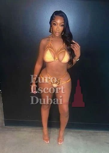 Poliana, 23, escort in Dubai — Brazilian, 170 cm (photo 8 of 13)