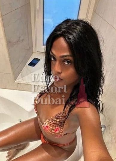 Ana, 23, escort in Dubai — 176 cm, black hair (photo 12 of 13)