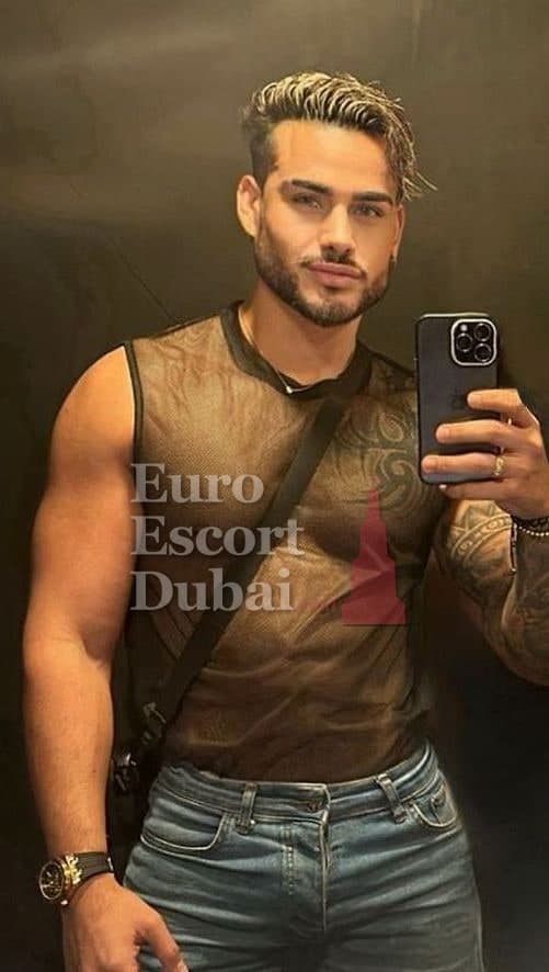 Saif, 29, escort in Dubai — brown hair, 175 cm (photo 1 of 13)